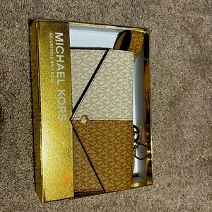 Michael Kors Belt Bag